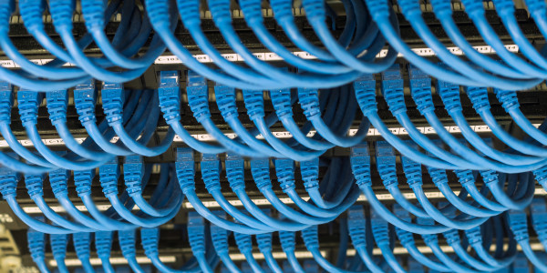 Instalación / Implantación / Legalización de ICT Artenara · Instalación y mantenimiento de centrales telefónicas y redes móviles