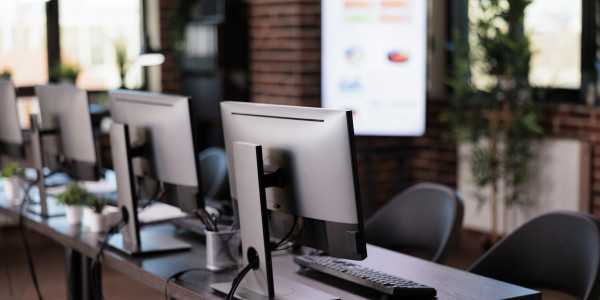 Proyectos de ICT Oficinas / Locales Comerciales Los Silos · Diseño e implementación de redes cableadas e inalámbricas